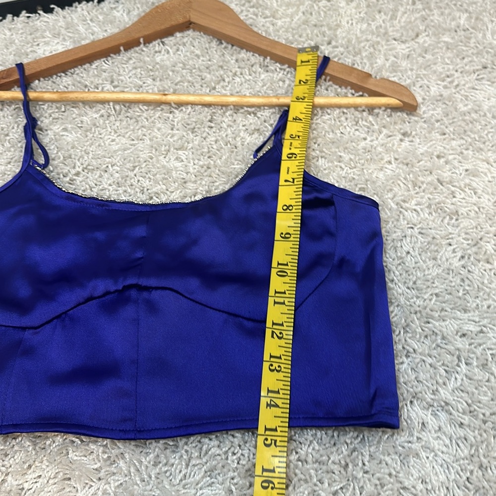 HOUSE OF HARLOW 1960 Medium rhinestone smocked back cropped top - Picture 6 of 9